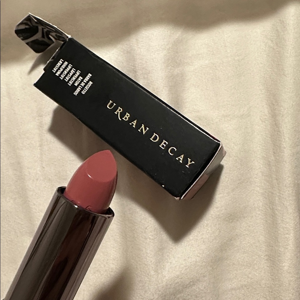 Urban Decay Backtalk lipstick